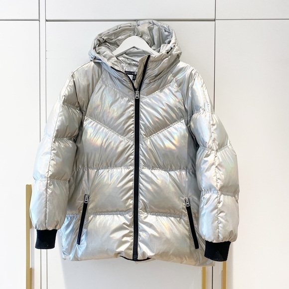 7 For All Man Kind Holographic Puffer - Picture 7 of 17